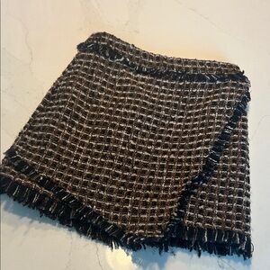 Chic Tweed Mini Skirt